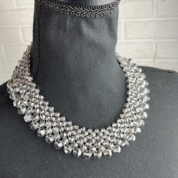 STATEMENT NECKLACE SMOKE COLORED CRYSTAL BEADS 20 Inches long - Picture 6 of 6